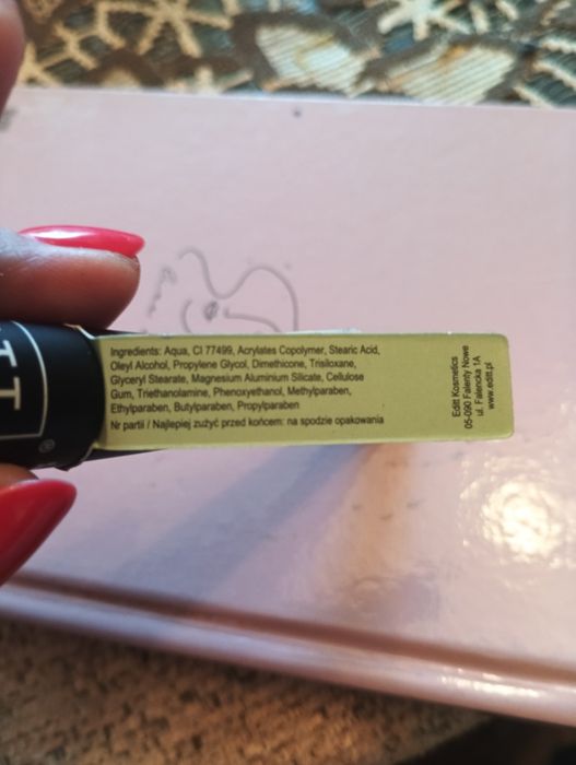 Eyeliner nowy czarny