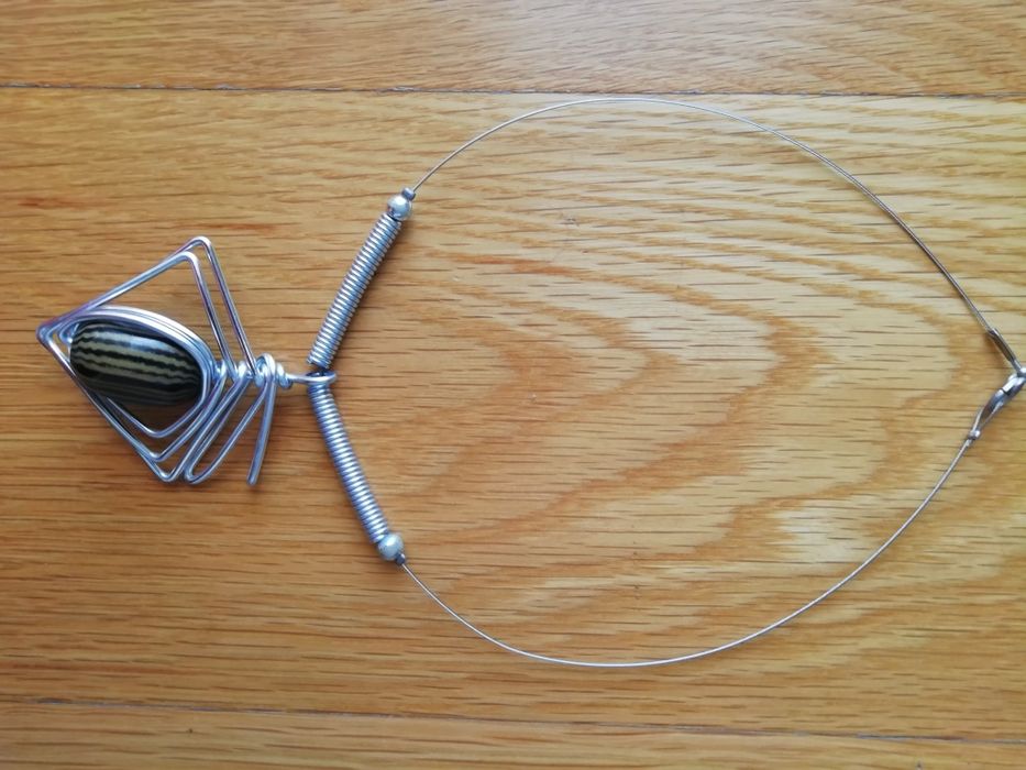 Colares bonitos e invulgares