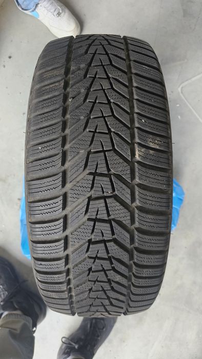 Opony Hankook Winter i*cept evo3 225/45/R18