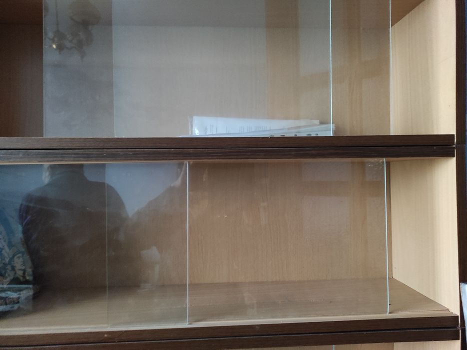 Полиці для книжок