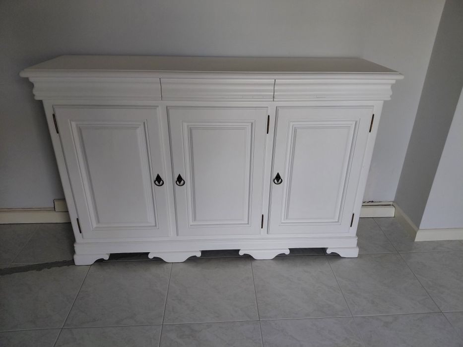 Aparador lacado branco