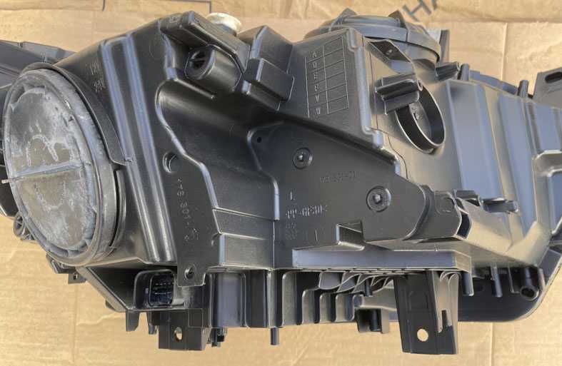 otica frontal ESQ BMW ser1 F20 F21 . fase 1