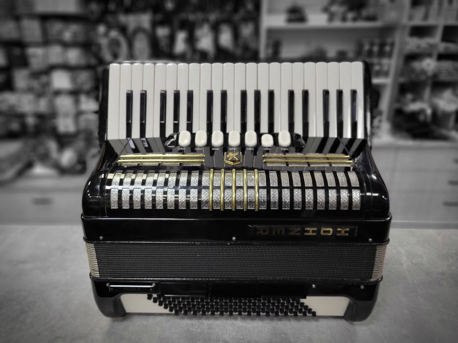 Akordeon Hohner Verdi II 96 basowy z futerałem,  RATY,  FAKTURA