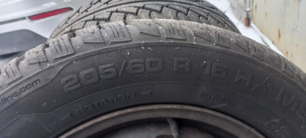 Продам шини з дисками