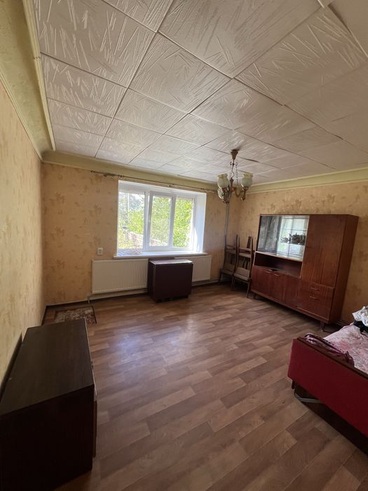 Продаж квартири з землею - Кошманівка
