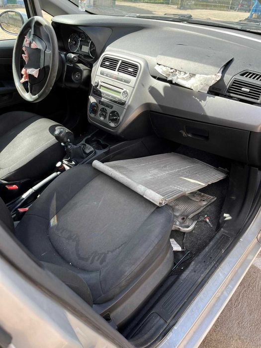 Fiat Punto 1.2 de 2013 para peças