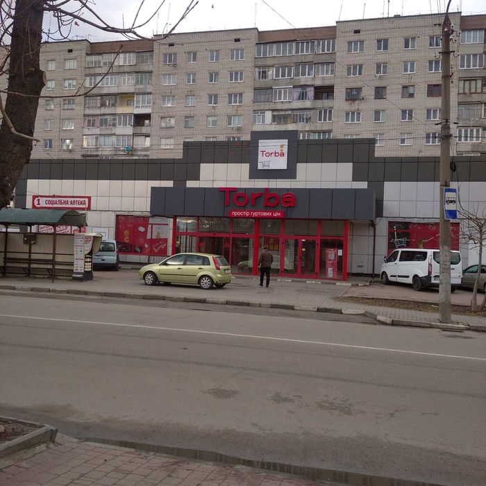 Продаж магазину ЦЕНТР м.Стрий 1 817 кв.м-490 у.о/кв.м