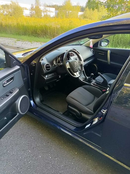 Samochód Mazda 6