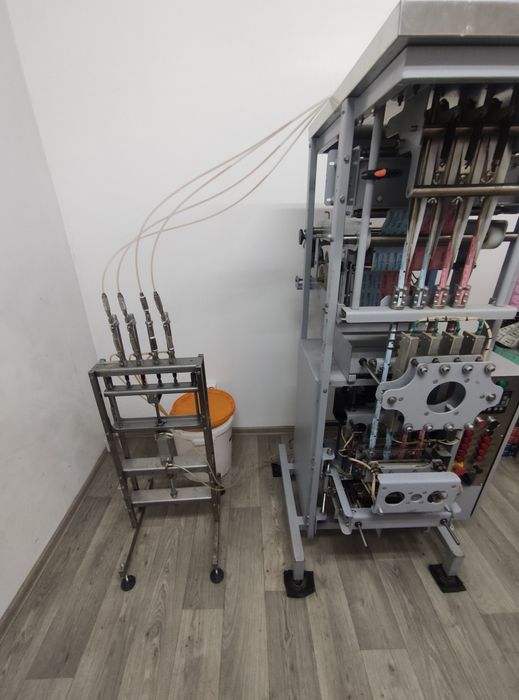 Фасувальний автомат із рідинним дозатором АФ-120-Ж