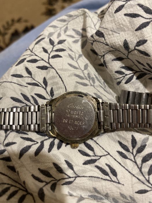 Продам женские часы Cartier