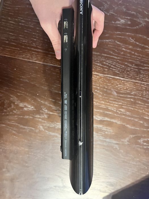 Продам приставку ps3