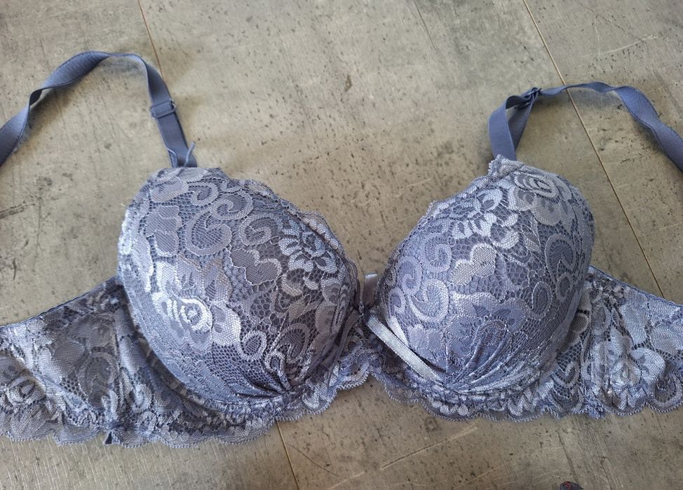 2 staniki 75B push up