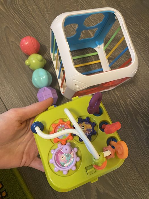 Бізі куб шнурівка стукалка трек музичні іграшки