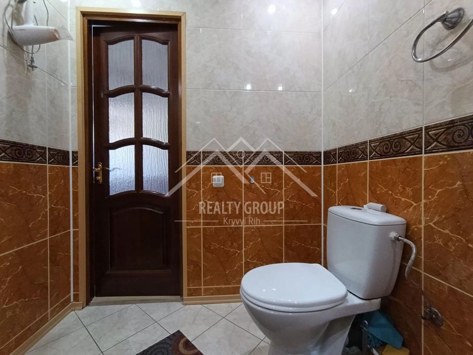 Продаж 1к "сталінки" з ремонтом та технікою на Гагаріна (Сертифікат)