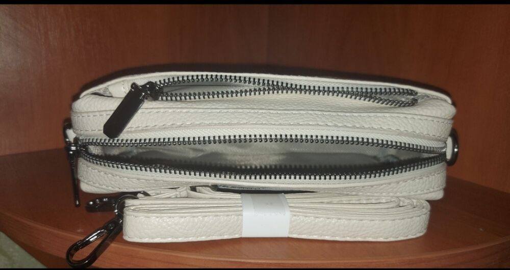 Шкіряна сумка з натуральної шкіри