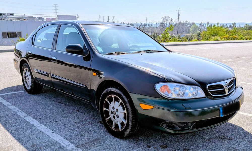 Nissan Maxima QX V6 2.0