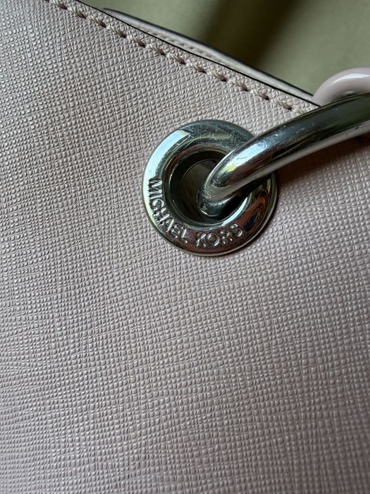 Michael Kors – pudroworóżowa torebka