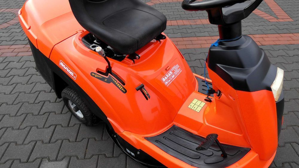 Traktorek kosiarka Dolmar Briggs&Stratton (040306.5) - Baras