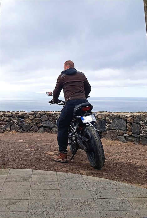 Casaco mota estilo urbano