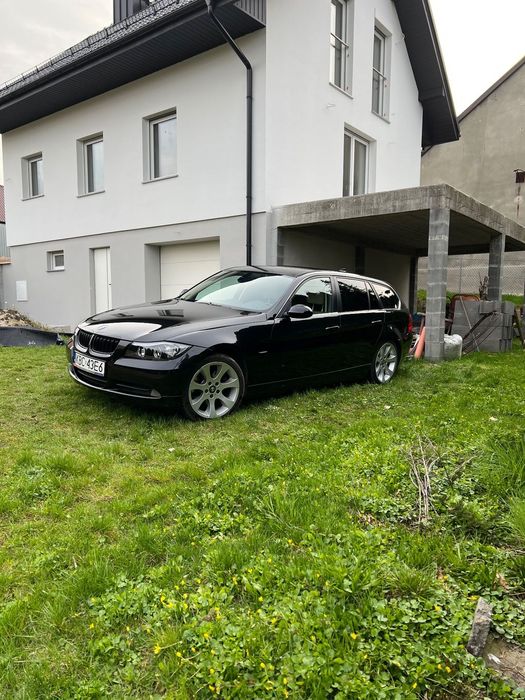 BMW Seria 3 BMW Seria 3 E91 xDrive 325xi – 2.5 218 KM LPG – uszkodzony