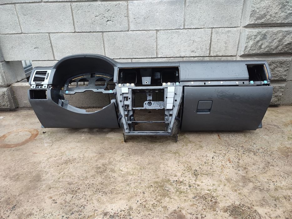 Панель 2002-2005 р Опель вектра ц сігнум opel vectra c Signum