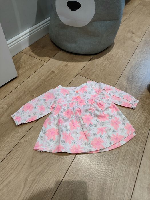 Sukieneczka niemowleca