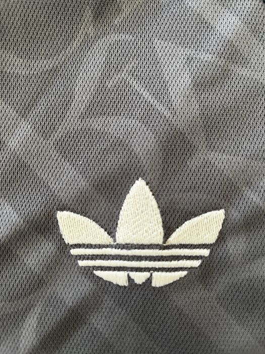 Camisola Real Madrid 24/25 third kit