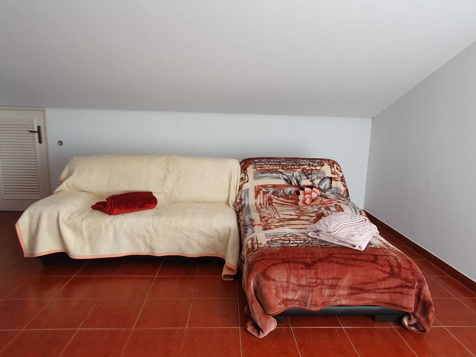 Sofá grande muito confortável – para forrar