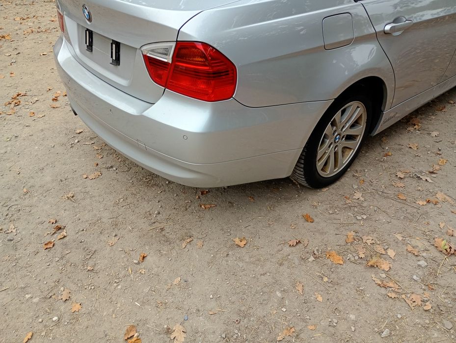 Zderzak tył BMW E90