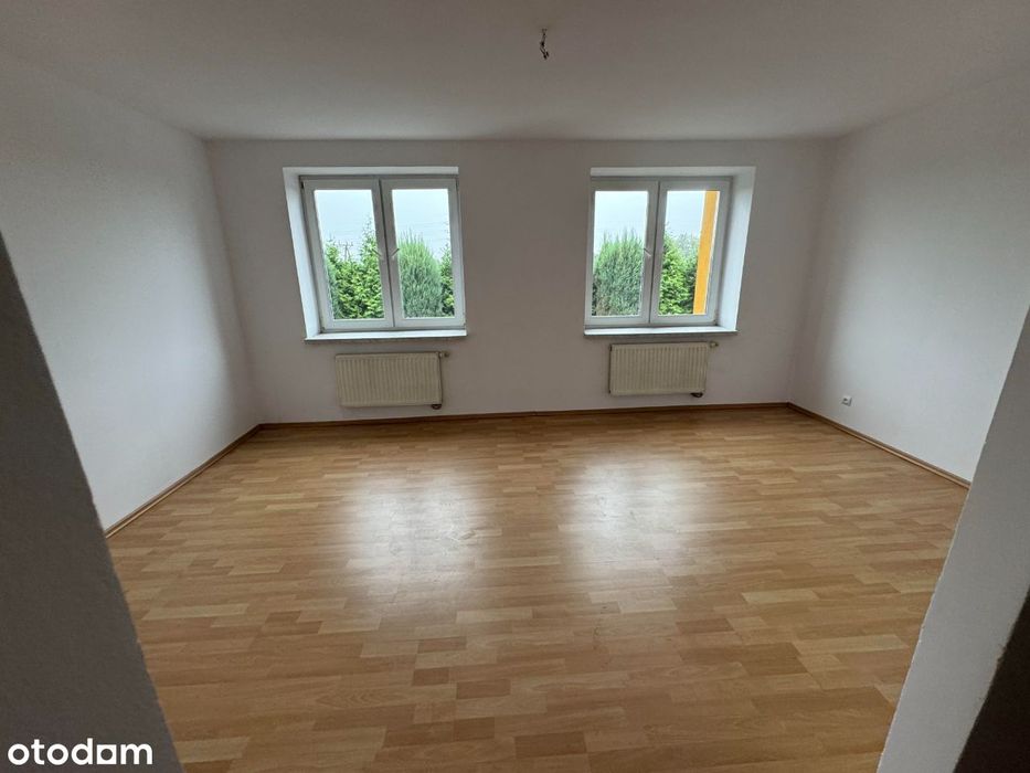 Mieszkanie kawalerka 1/2 pokoje; blok 2000r. - 32m