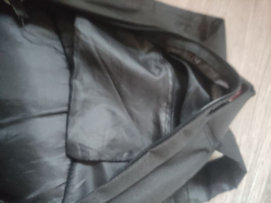 Wygodny czarny plecak