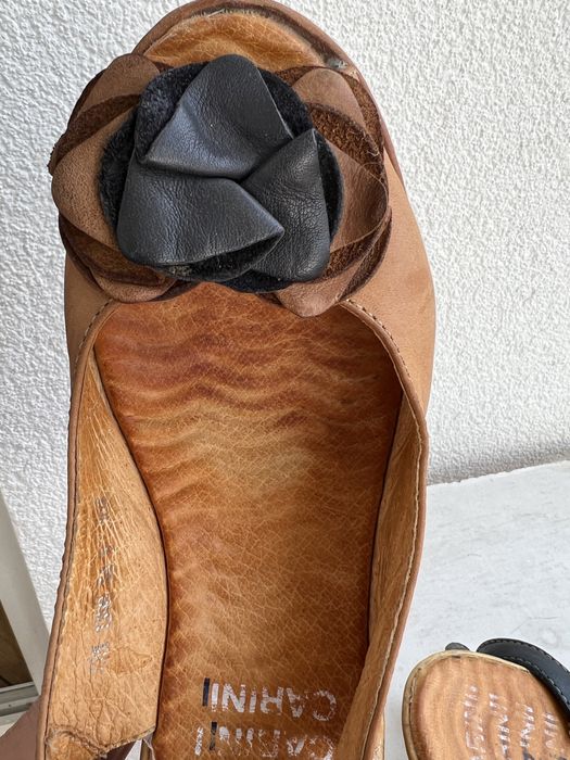 Buty ze skóry r. 36 na koturnie malo uzywane