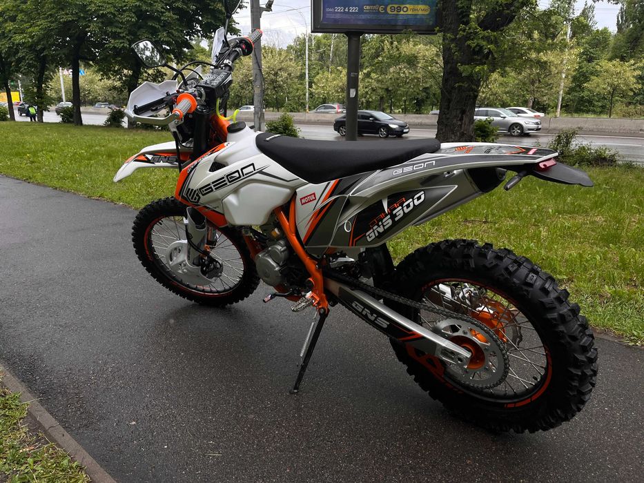 Мотоцикл GEON DAKAR GNS 300 NB (21/18) МКПП-6