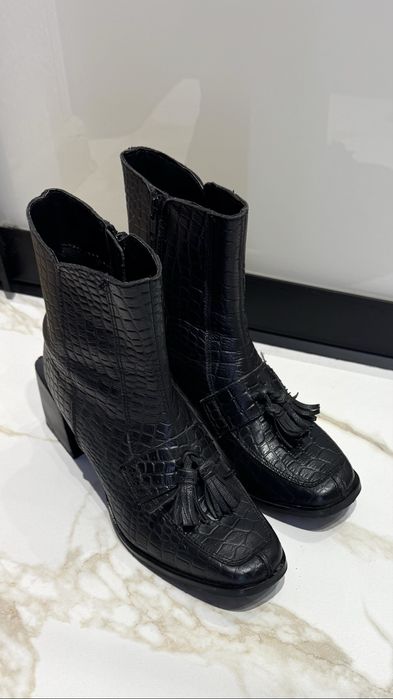 Шкіряні черевики 37 р.