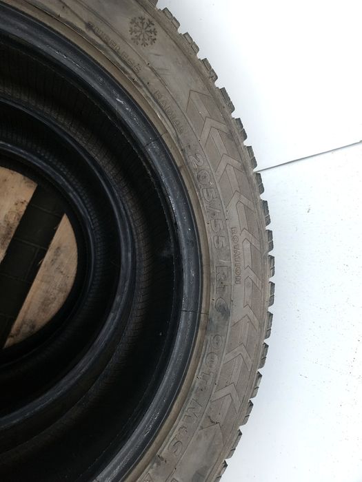 Зимові шини 205/55 R16