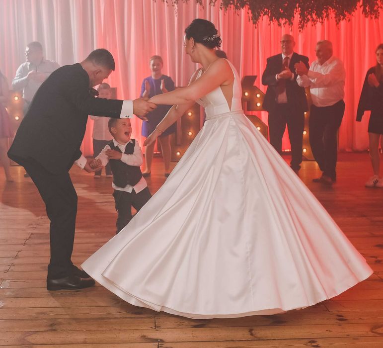 Sprzedam suknię ślubną