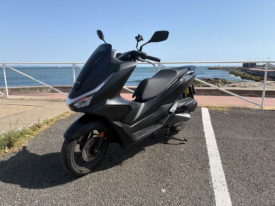 Honda PCX 125 DX 2025