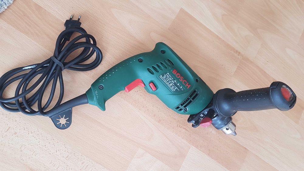 Wiertarka Bosch udarowa-PSB-500 RE-Uszkodzone