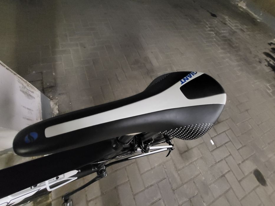 Rower szosowy GIANT DEFY 1 ALUXX shimano mało używany kolarzówka