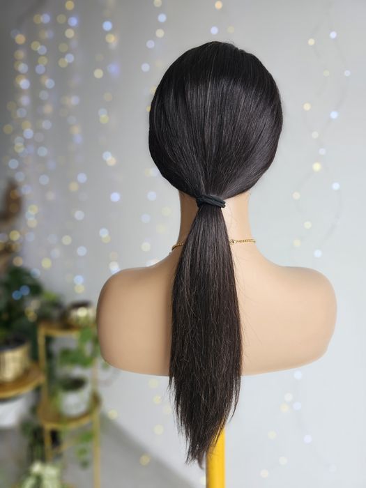 Długa peruka z włosów naturalnych ciemny brąz naturalna czerń Aga 22