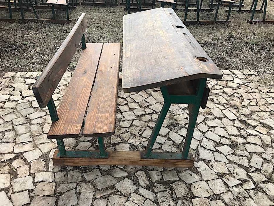 Banco da velha escola