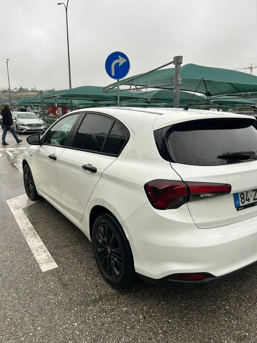 FIAT TIPO 1.3 M-Jet Lounge Tech