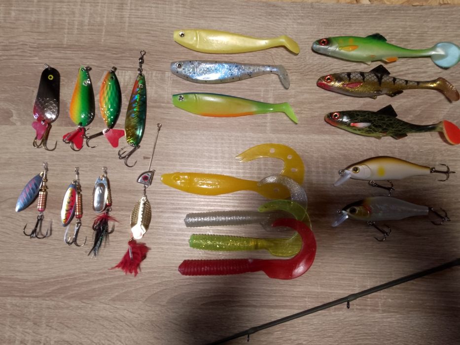 Zestaw wędka casting SG 4 + multiplikator+ przynęty