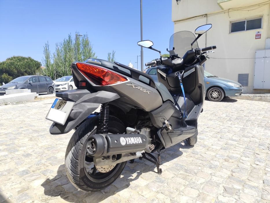 Yamaha X Max 125