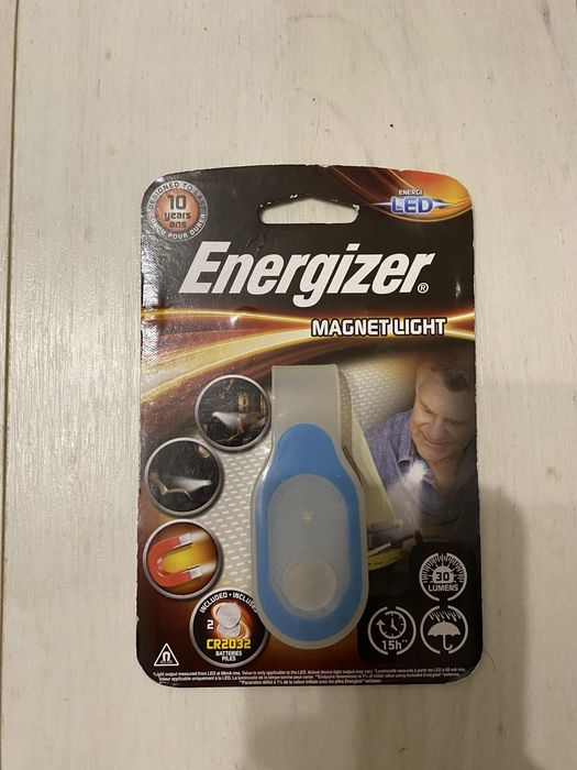 Ліхтарик Energizer ручний брелок на магніті