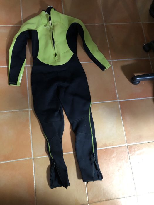 Fato de surf 14 anos verde e preto Tribord Oxylane