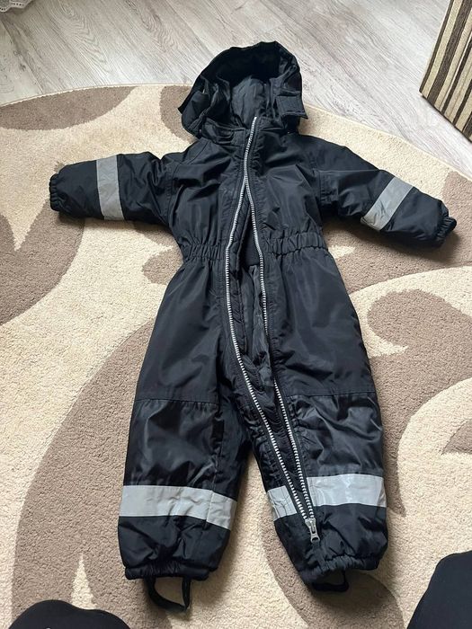 Зимовий комбінезон лижка