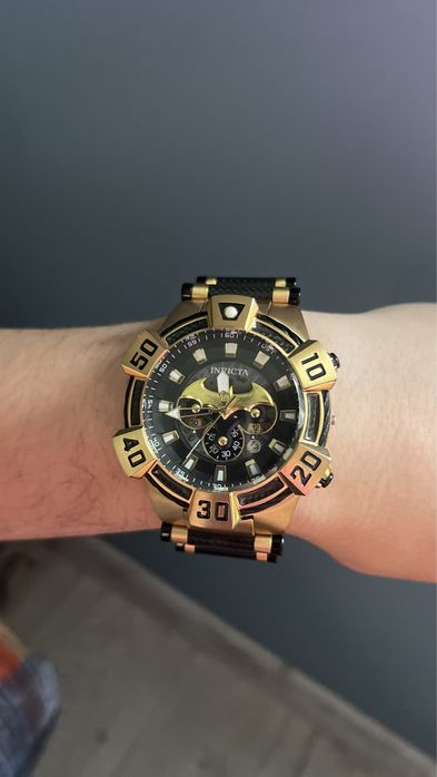 Часы на руку оригинал мужские Invicta