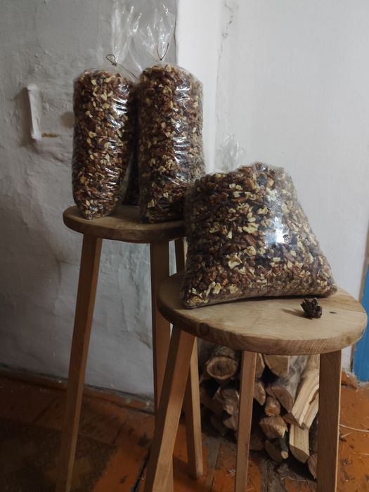 Волоські горіхи, грецькі горіхи