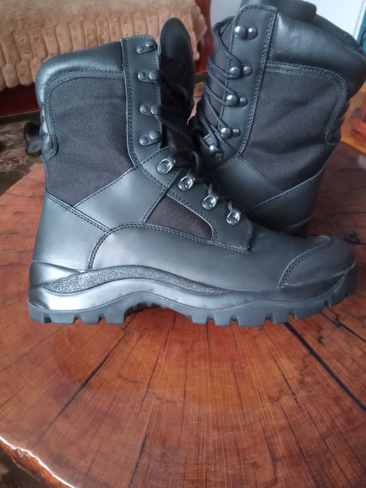 Buty zimowe firmy Protektor